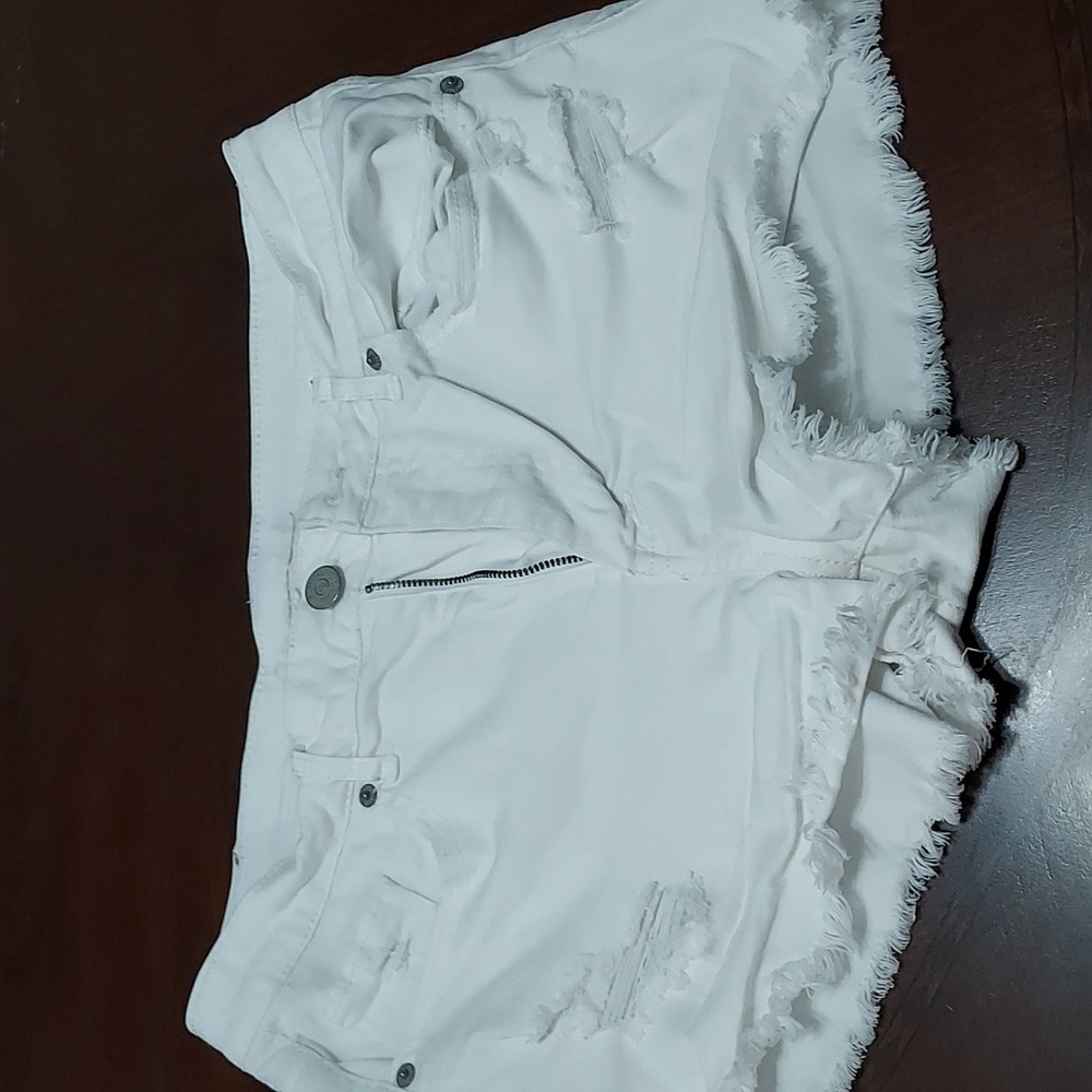 Aéropostale white jean shorts S10